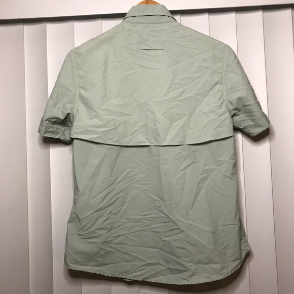 L.L.Bean Women’s fishing shirt - Picture 3 of 3